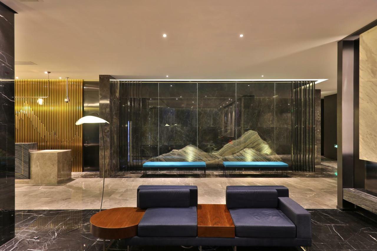 Orange Hotel Shanghai Pudong Airport ภายนอก รูปภาพ