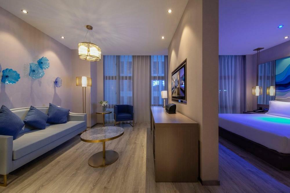 Orange Hotel Shanghai Pudong Airport ภายนอก รูปภาพ