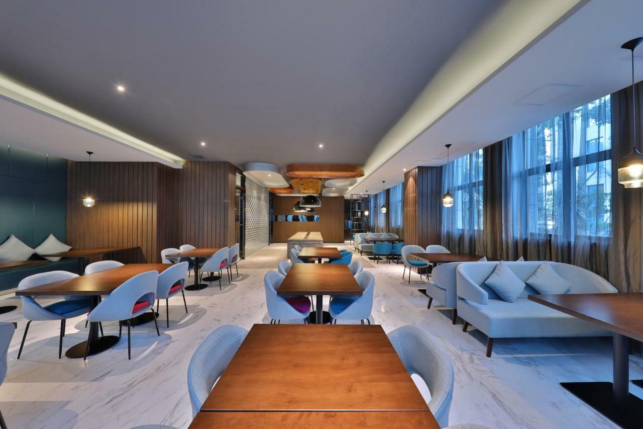Orange Hotel Shanghai Pudong Airport ภายนอก รูปภาพ