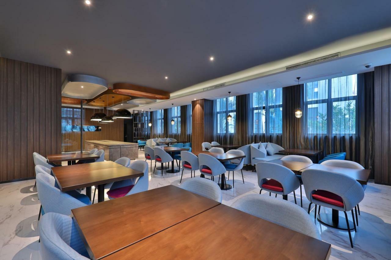 Orange Hotel Shanghai Pudong Airport ภายนอก รูปภาพ