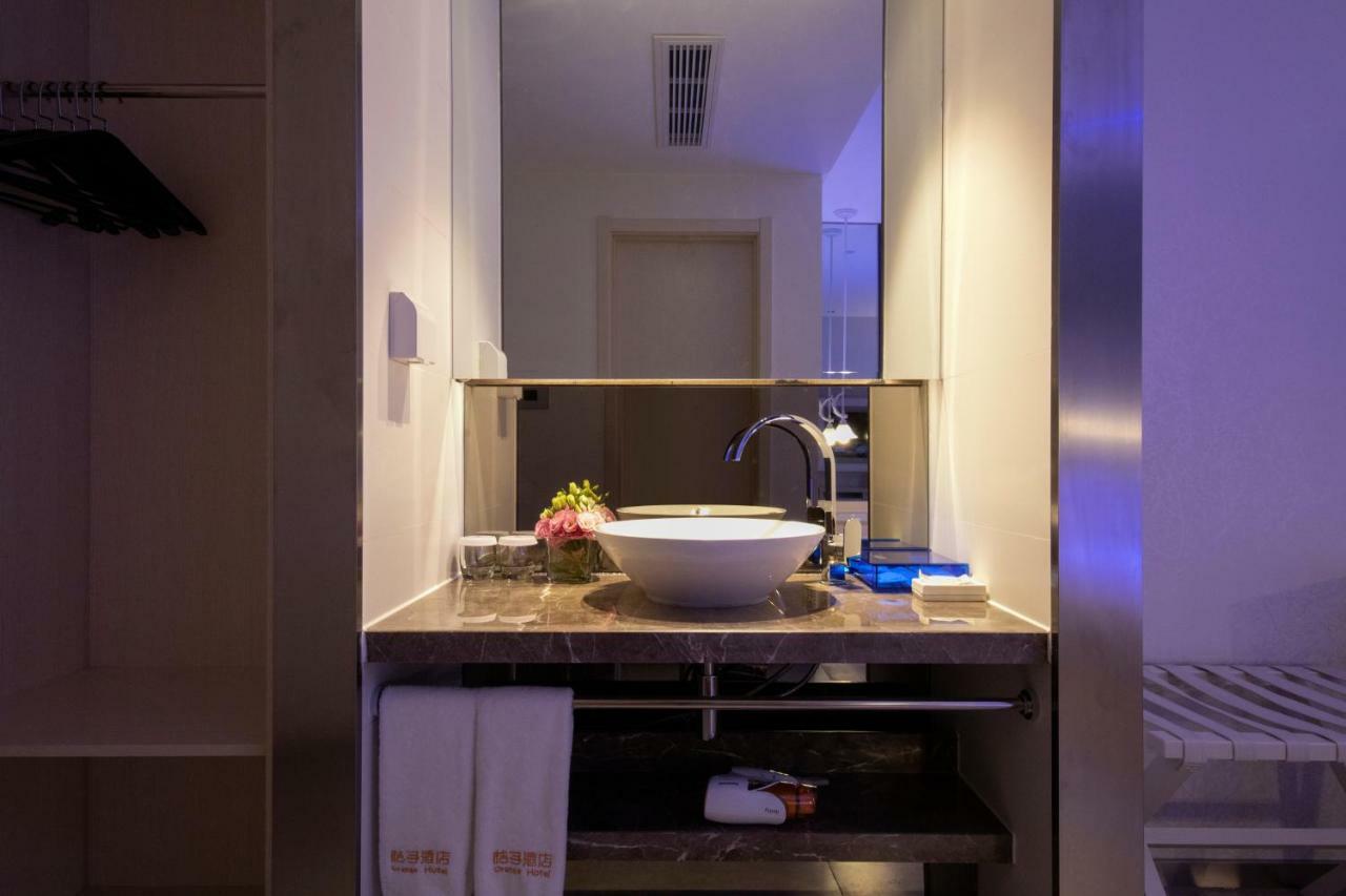 Orange Hotel Shanghai Pudong Airport ภายนอก รูปภาพ