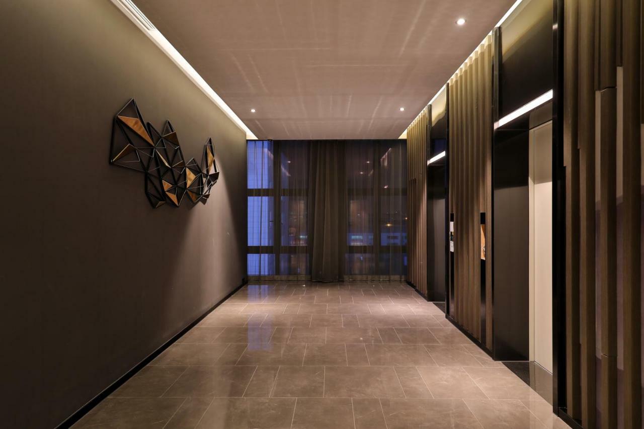 Orange Hotel Shanghai Pudong Airport ภายนอก รูปภาพ
